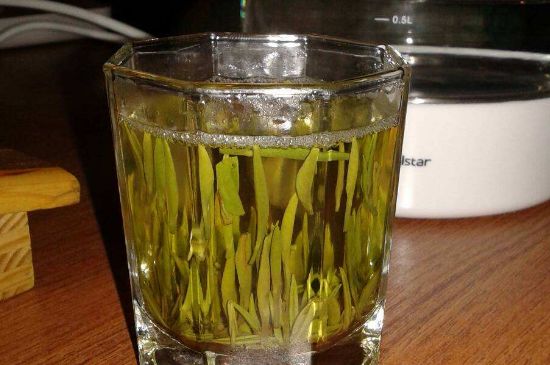 冷泡茶用什么茶葉最好，什么樣的茶適合冷泡？