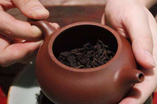 什么泥料的紫砂壺沖泡肉桂，武夷巖茶肉桂用哪種紫砂壺好？