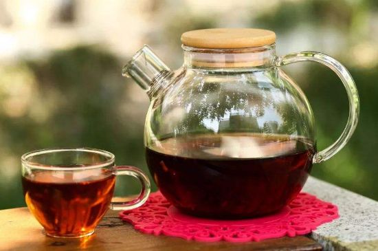 蒸茶和煮茶還有泡茶有什么區(qū)別，泡茶煮茶蒸茶哪個好喝？
