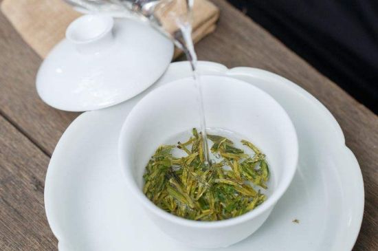 蒸茶和煮茶還有泡茶有什么區(qū)別，泡茶煮茶蒸茶哪個好喝？
