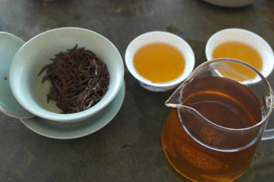 蜂蜜紅茶禁忌，喝蜂蜜紅茶的功效與禁忌