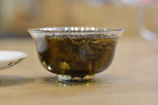 哪種茶葉可以放冰箱，哪些茶不能放冰箱？