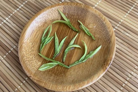 安吉白茶夏天怎么保存，安吉白茶能冷凍儲(chǔ)存嗎？