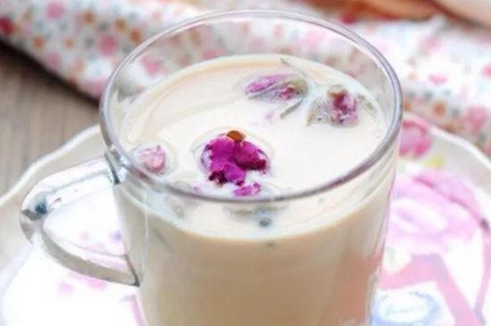 玫瑰花茶和什么搭配好，玫瑰花茶的搭配大全！