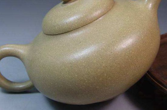 一把真正的本山綠泥壺最低多少錢，什么價(jià)格能買到本山綠泥紫砂壺？