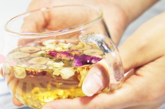 干桂花泡水，干桂花怎么泡水喝？