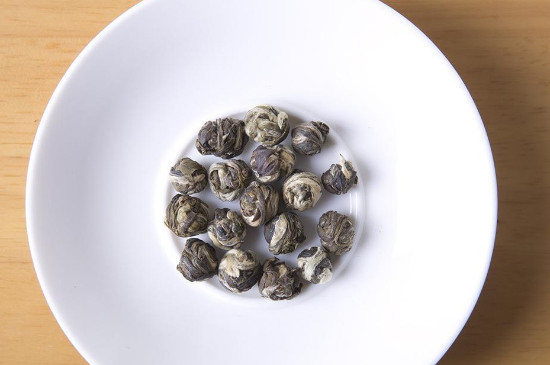 茉莉龍珠茶男人能喝嗎，男性夏季可以喝龍珠茶嗎