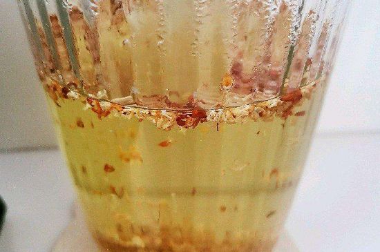 濕氣重可以喝桂花茶嗎，有濕氣的人能喝桂花茶嗎？
