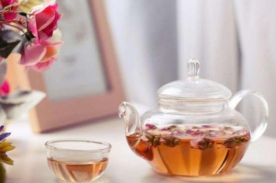 玫瑰花泡茶祛斑要多久見效，喝玫瑰花茶多久能祛斑？