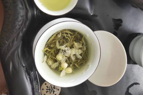 茉莉泡水禁忌，喝茉莉茶葉有什么禁忌