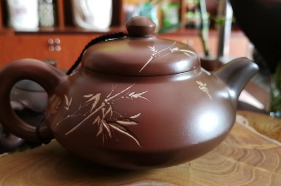 坭興陶主要泡什么茶，廣西坭興陶壺適合泡哪些茶？