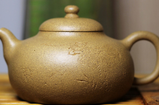 朱泥壺適合泡紅茶嗎，紅茶適合泡紫泥還是朱泥壺