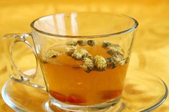 菊花茶的最佳搭配有哪幾樣，菊花茶和什么搭配喝效果好？