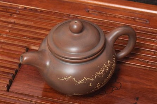 坭興陶主要泡什么茶，廣西坭興陶壺適合泡哪些茶？
