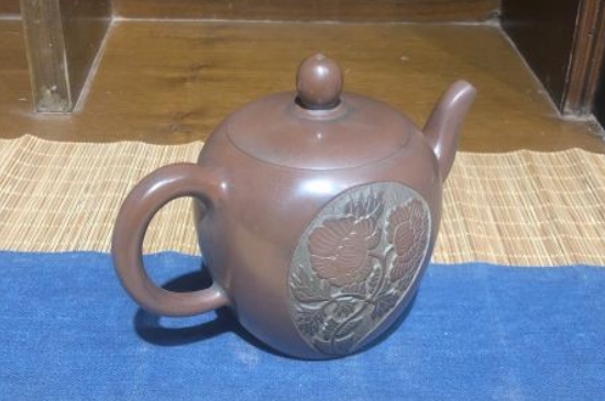 廣西欽州坭興陶可以泡多種茶嗎，坭興陶是一壺一茶嗎?