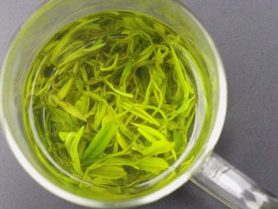 毛峰和毛尖哪個(gè)好一點(diǎn)，毛尖茶好還是毛峰茶好？