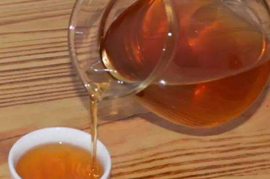 伏茶里的金花是黃曲霉素嗎，金花茯茶里的是什么菌