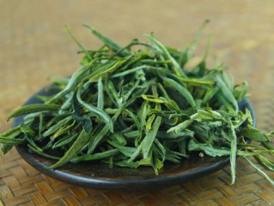 毛峰和毛尖哪個(gè)好一點(diǎn)，毛尖茶好還是毛峰茶好？