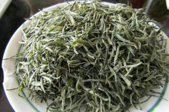 竹葉青和毛尖的區(qū)別，毛尖和竹葉青怎么分辨？