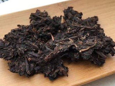 黑茶的功效與作用，長期喝黑茶有什么功效？