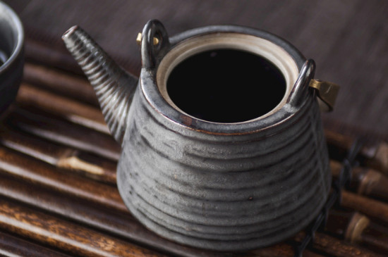 黑茶用什么壺煮最好，黑茶用什么煮效果好？
