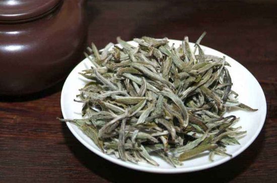 什么人不能喝白茶，白茶不宜什么人喝？