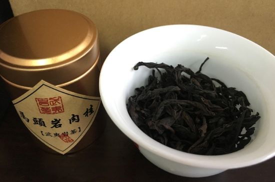 拼配的馬頭巖肉桂，還配叫馬肉嗎？請(qǐng)叫它“馬頭巖大紅袍”