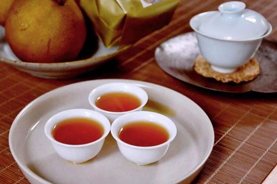 為什么喝巖茶看不起別的茶，喝巖茶的看不上所有茶類？