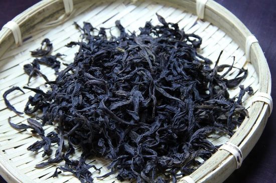 母樹大紅袍給誰喝了，為什么母樹大紅袍叫三棵六株？