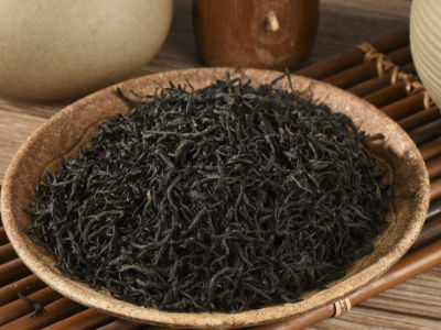 黑茶的功效與作用，長期喝黑茶有什么功效？