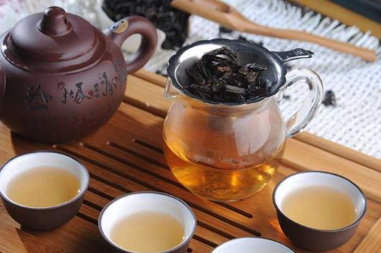 母樹大紅袍給誰喝了，為什么母樹大紅袍叫三棵六株？