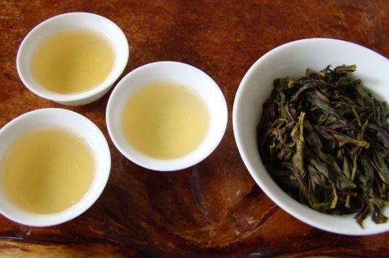 鳳凰單樅茶最貴的香型是哪個(gè)，蜜蘭香單樅的價(jià)格最貴