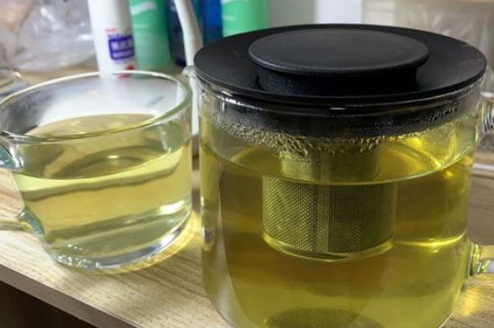 綠茶陳茶和新茶區(qū)別，綠茶怎樣區(qū)分新茶和陳茶
