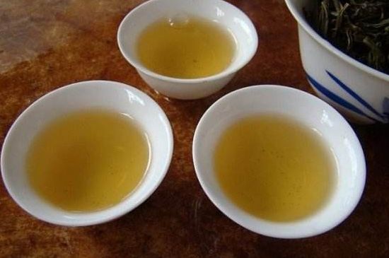 鴨屎香特點(diǎn)介紹，鳳凰單叢茶鴨屎香的口感和來(lái)歷