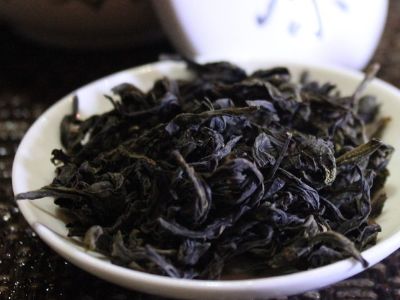 大紅袍好還是白茶好，福鼎白茶和大紅袍哪個(gè)貴？